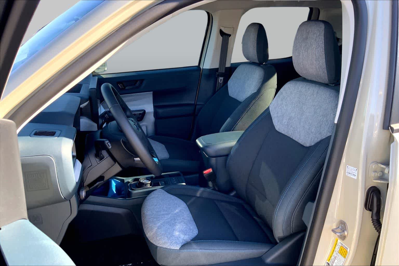 2025 Ford Maverick XLT - Photo 7
