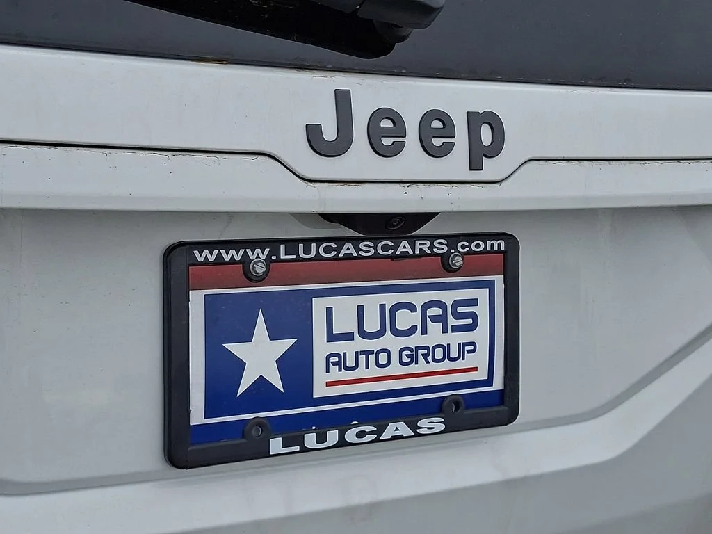 New 2026 Bright White Clearcoat Jeep Laredo image 21
