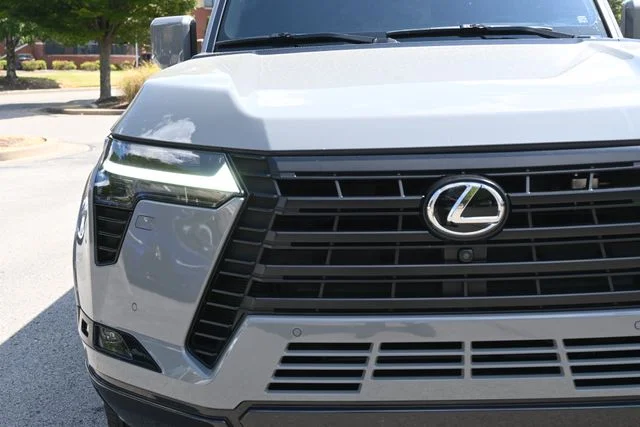 Certified Used 2024 INCOGNITO Lexus 550 Premium+ image 15