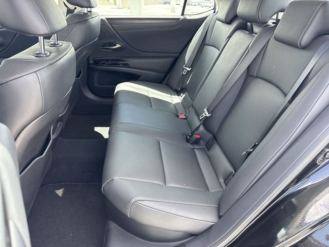 Certified Used 2025 CAVIAR Lexus 300h image 23