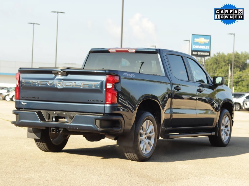 Used 2022 Northsky Blue Metallic Chevrolet Custom image 7