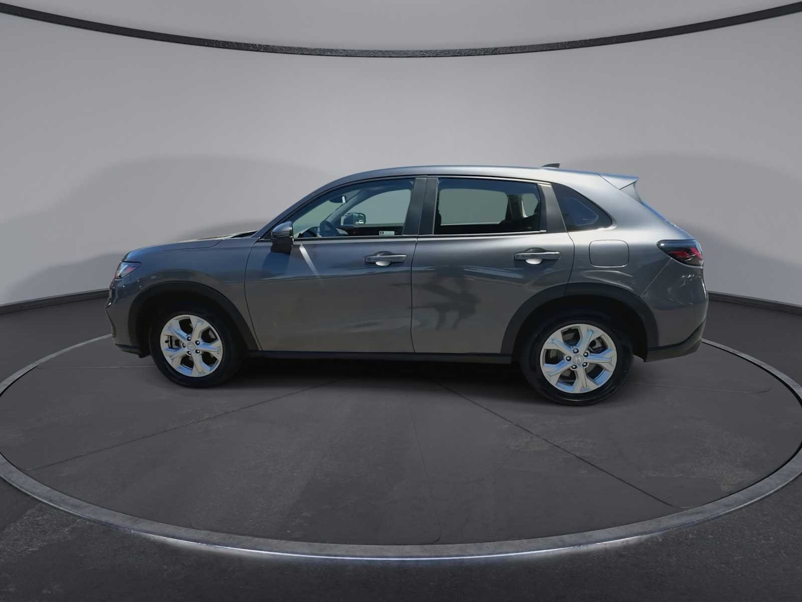 Certified Used 2023 Modern Steel Metallic Honda LX image 5