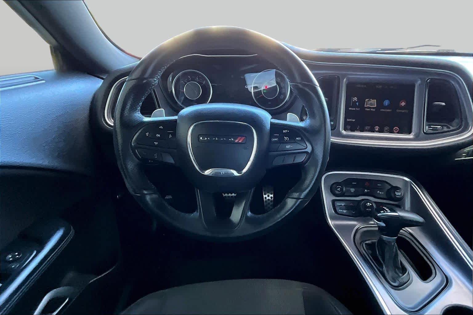 Used 2016 Granite Pearlcoat Dodge R/T Scat Pack image 6