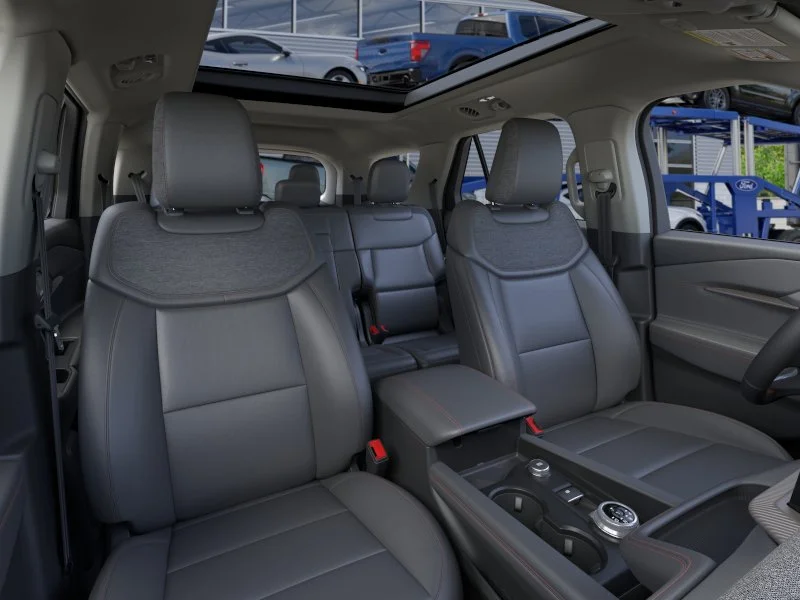 New 2026 Vapor Blue Metallic Ford Active image 34