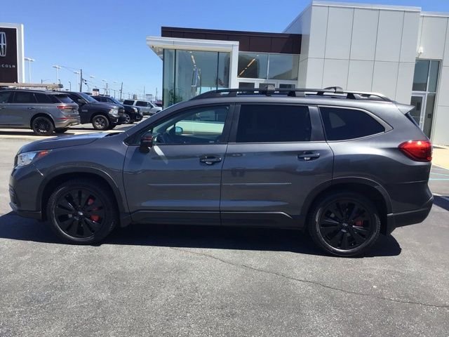 Used 2022 Magnetite Gray Metallic Subaru Touring image 6