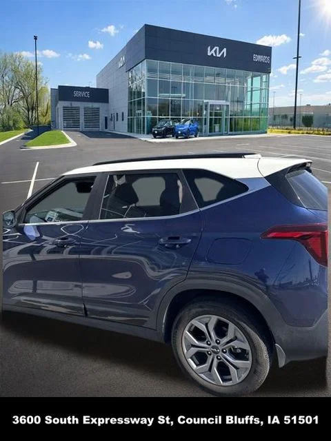 Used 2024 Blue Kia S image 8