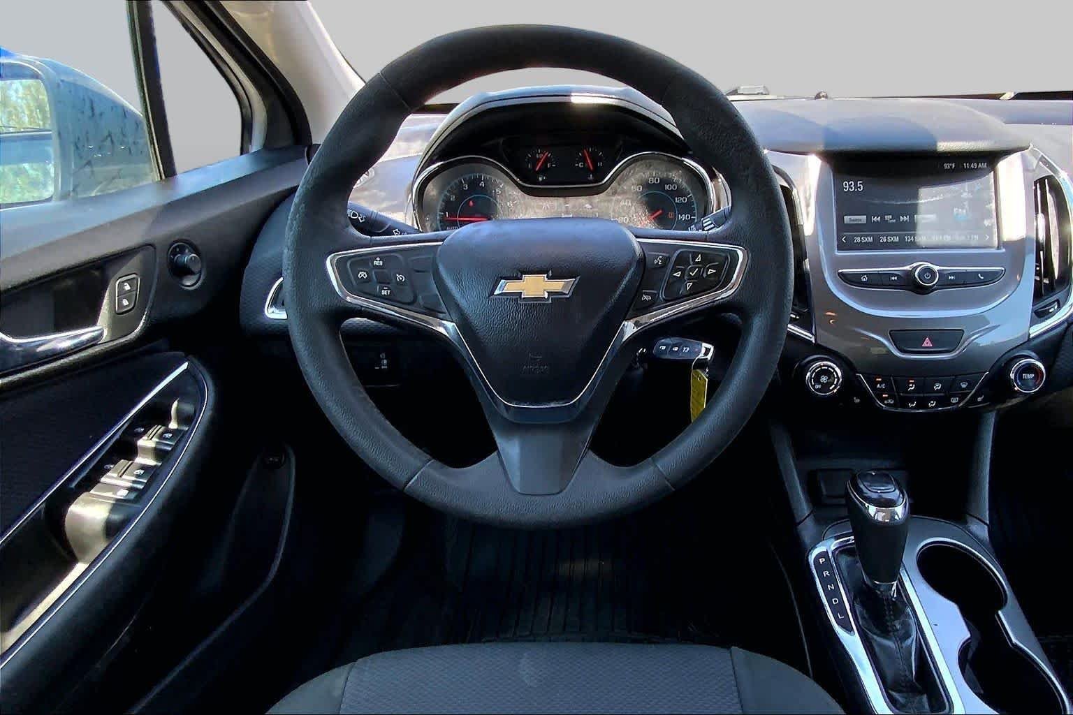 Used 2018 Graphite Metallic Chevrolet LT image 6