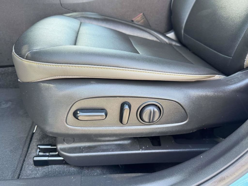 Used 2025 Blue Chevrolet ACTIV image 20