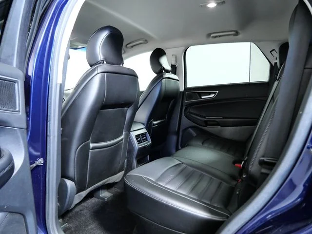 Used 2016 Blue Ford SEL image 14
