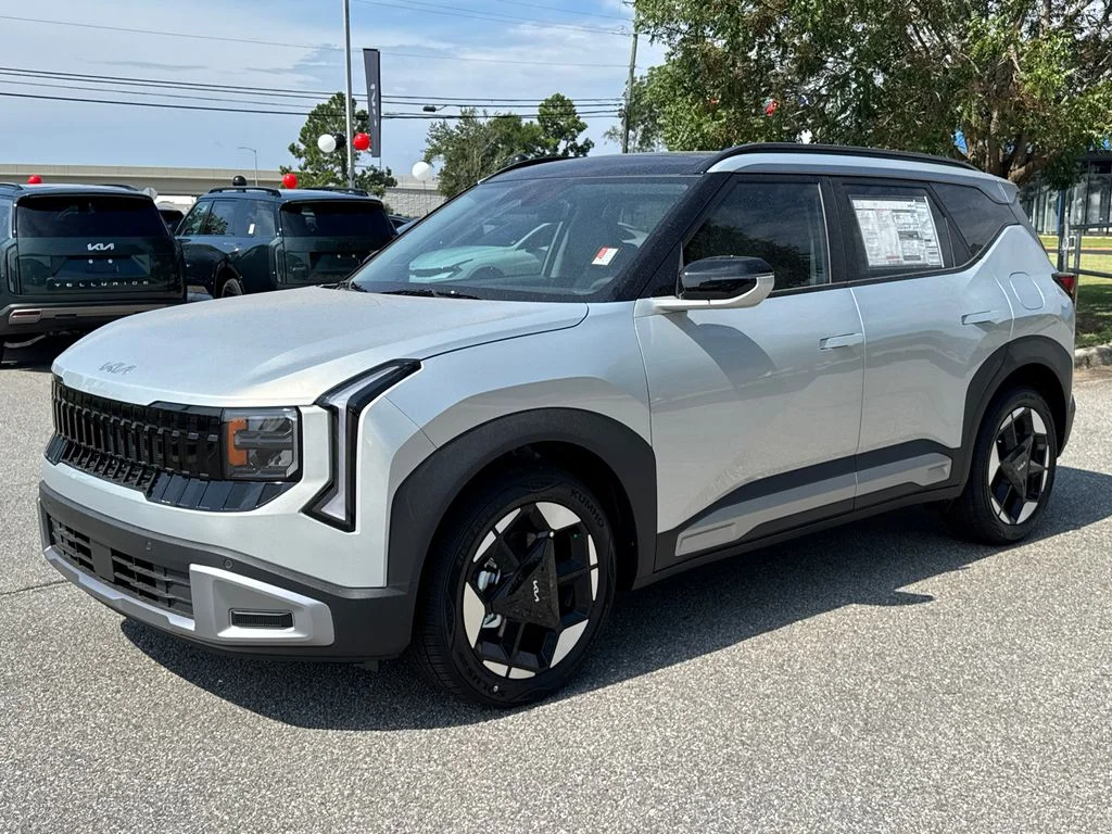 New 2027 Ivory Silver Kia EX image 7