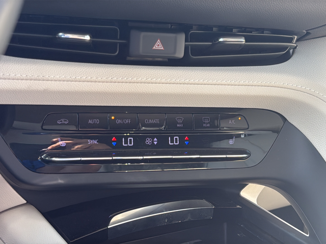 Used 2023 Gray Buick Essence image 21