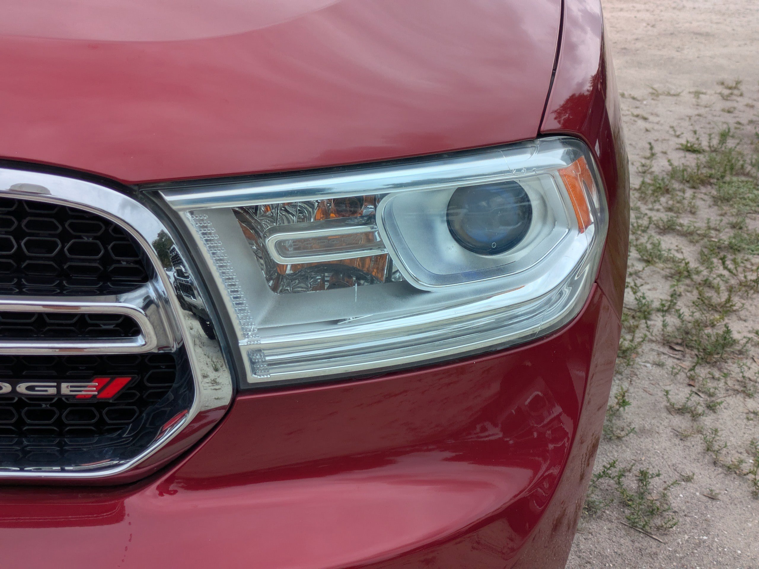 Used 2015 Deep Cherry Red Crystal Pearlcoat Dodge SXT image 8