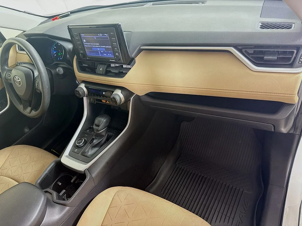 Certified Used 2022 White Toyota Hybrid XLE image 29
