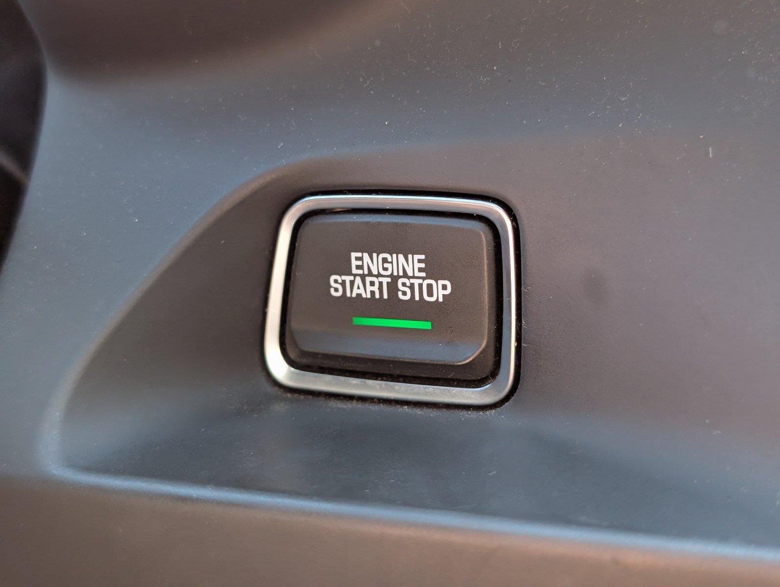 Used 2022 Rapid Blue Chevrolet LT1 image 28
