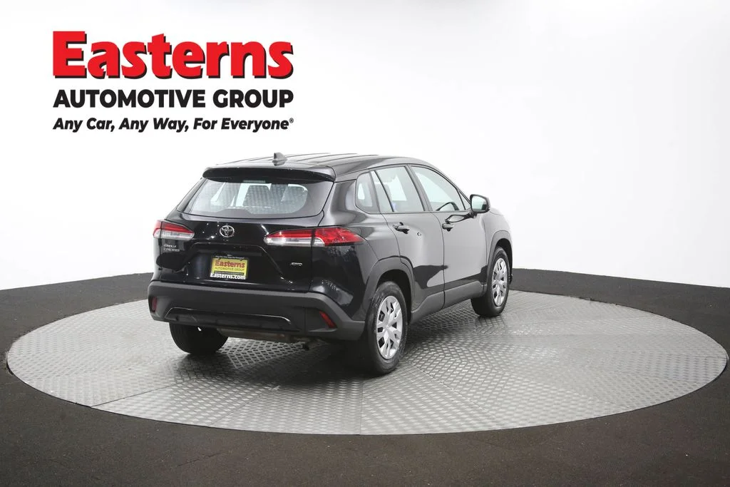Used 2024 Black Toyota L image 38