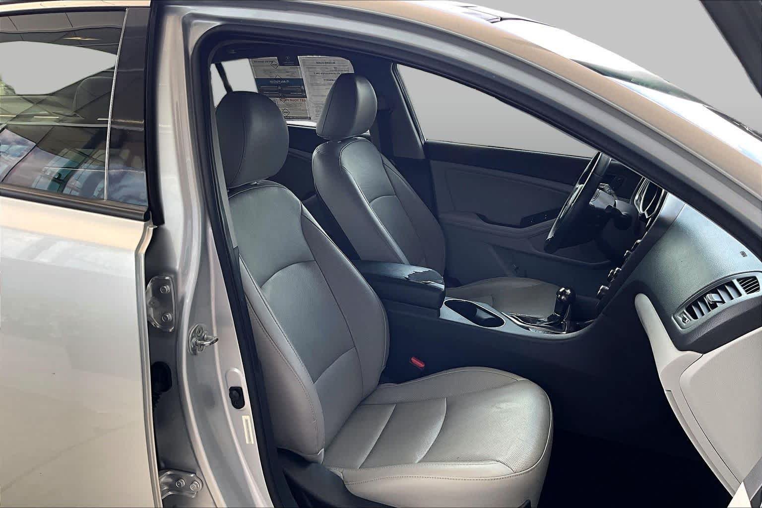 Pre-Owned 2014 Kia Optima EX
