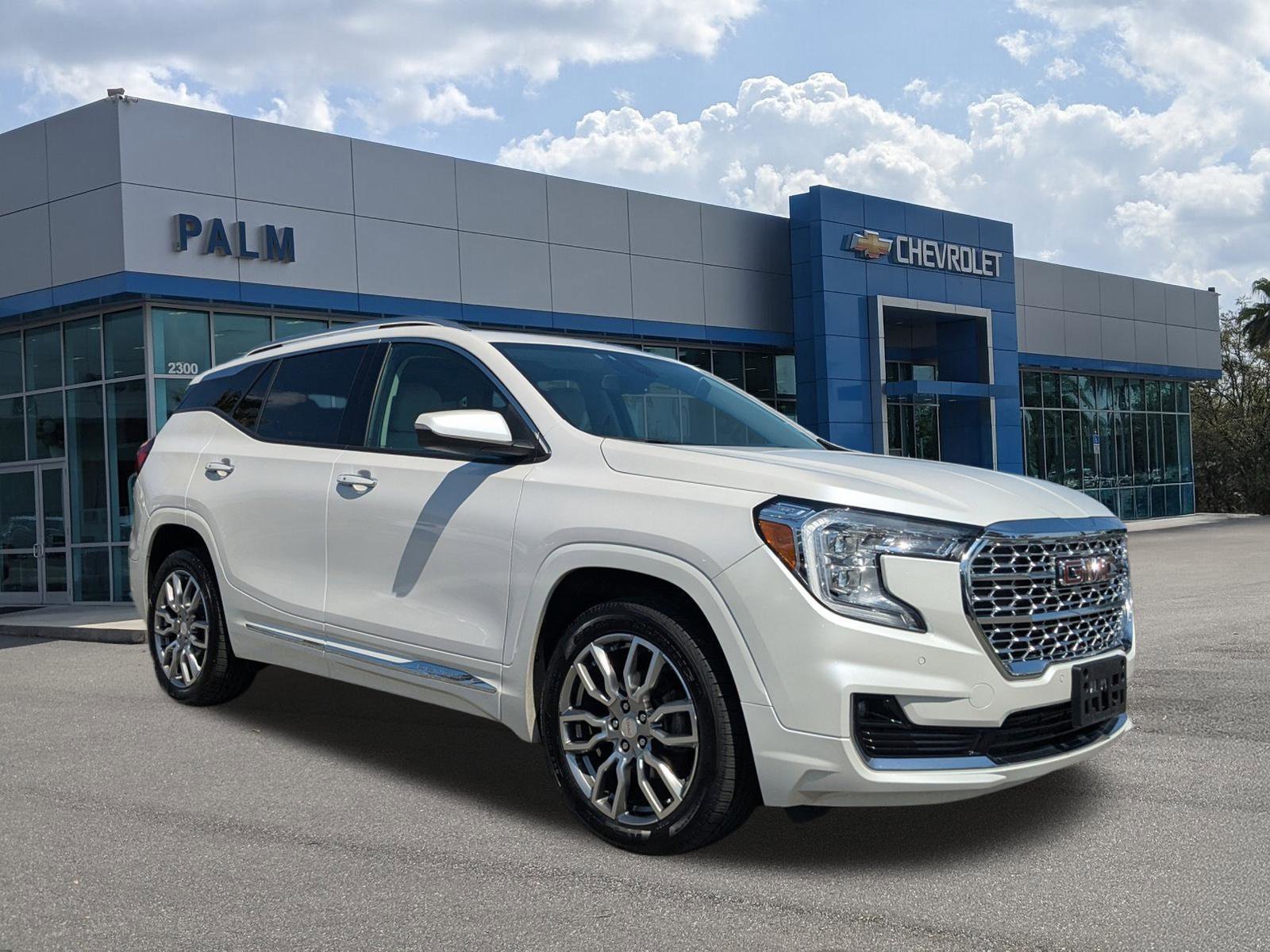 2022 GMC Terrain Denali AWD's photo