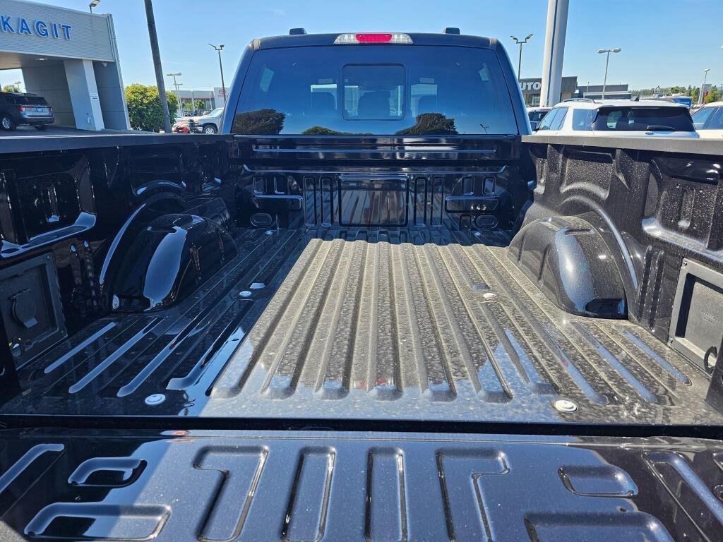 New 2026 Agate Black Metallic Ford Lariat® image 16