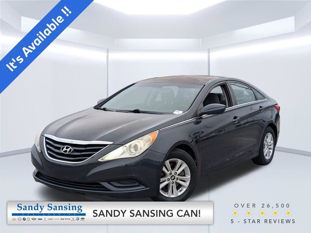 Used 2013 Blue Hyundai GLS image 1