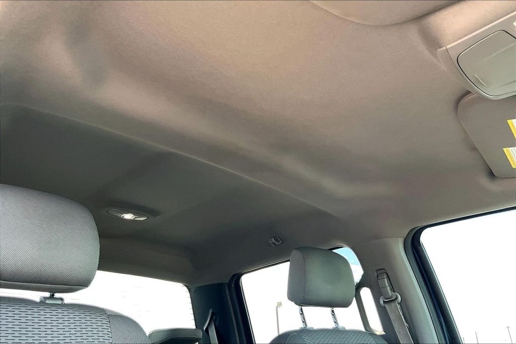 Used 2016 Blue Ford XLT image 28
