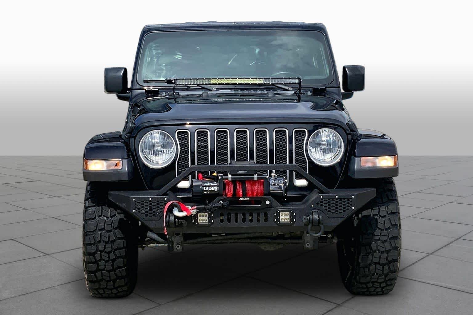 Used 2020 Black Clearcoat Jeep Sahara image 4