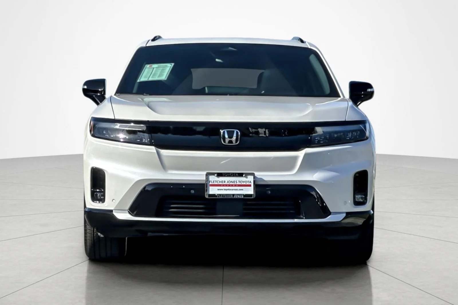 Used 2025 WHITE Honda Touring image 8