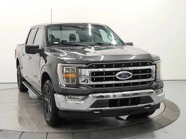 Used 2021 Green Ford XLT image 2