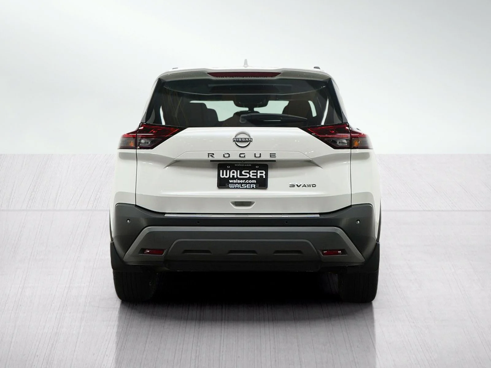 Used 2023 Pearl White Tricoat Nissan SV image 4