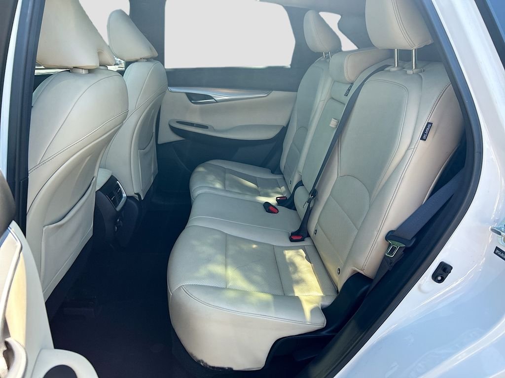Used 2021 Lunar White INFINITI ESSENTIAL image 26