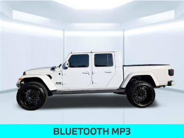 Used 2021 White Jeep High Altitude image 2
