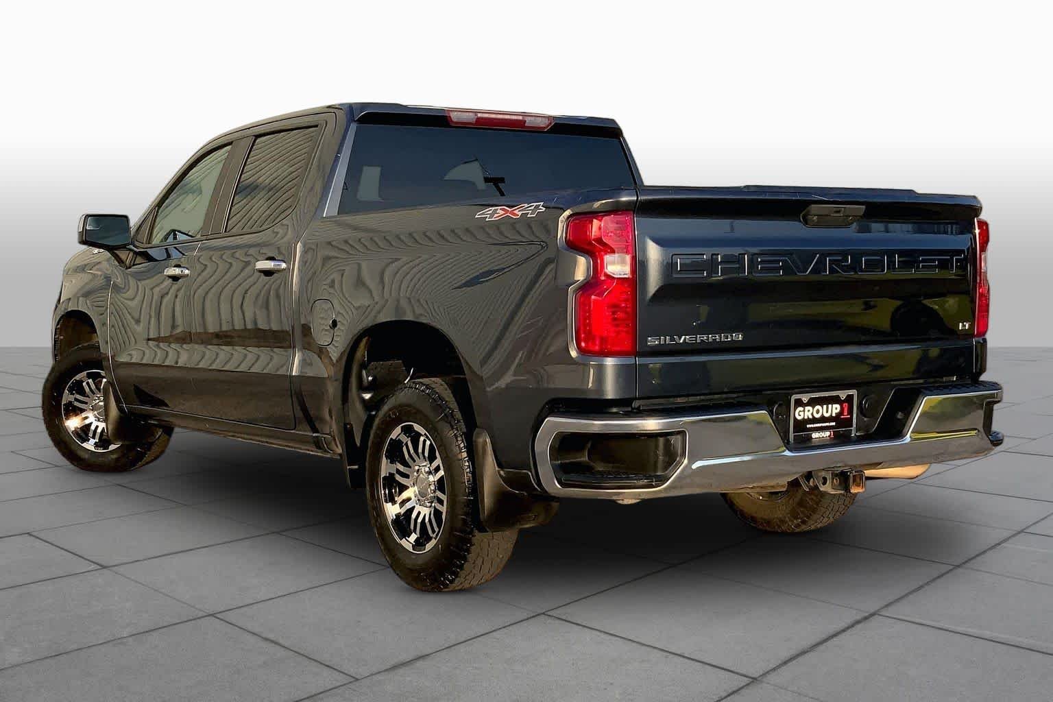 Used 2021 Shadow Gray Metallic Chevrolet LT image 12