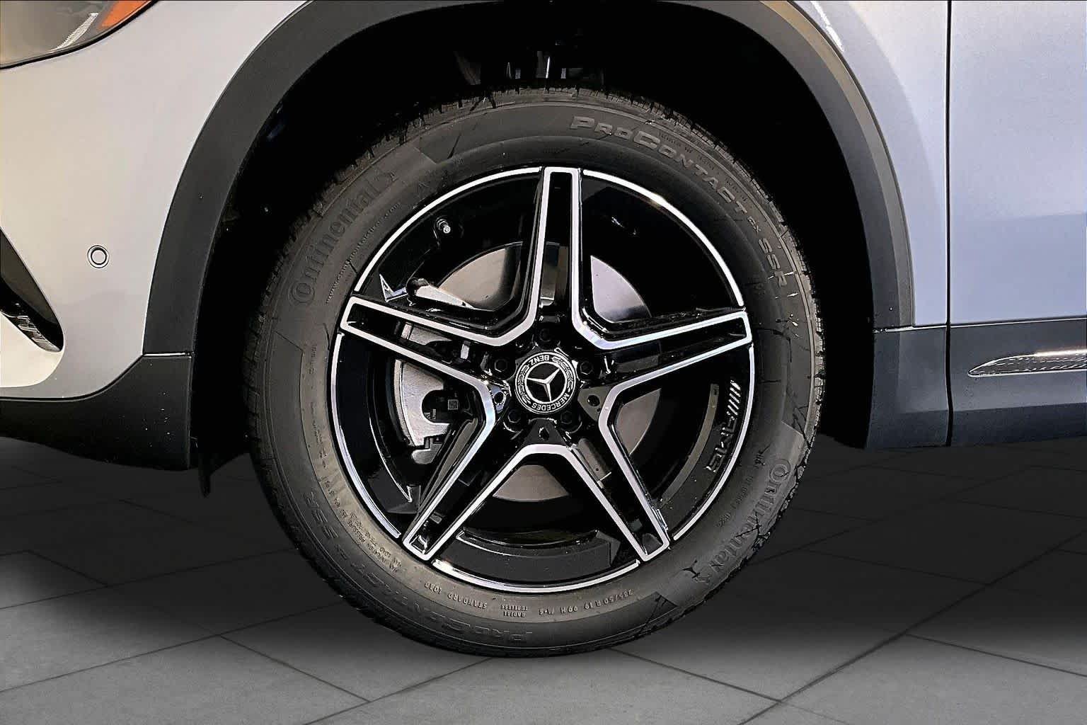 New 2026 Cirrus Silver Metallic Mercedes-Benz GLA 250 image 17