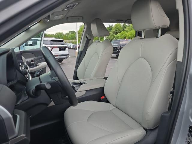 Certified Used 2024 CELESTIAL SILVER Toyota XLE image 18