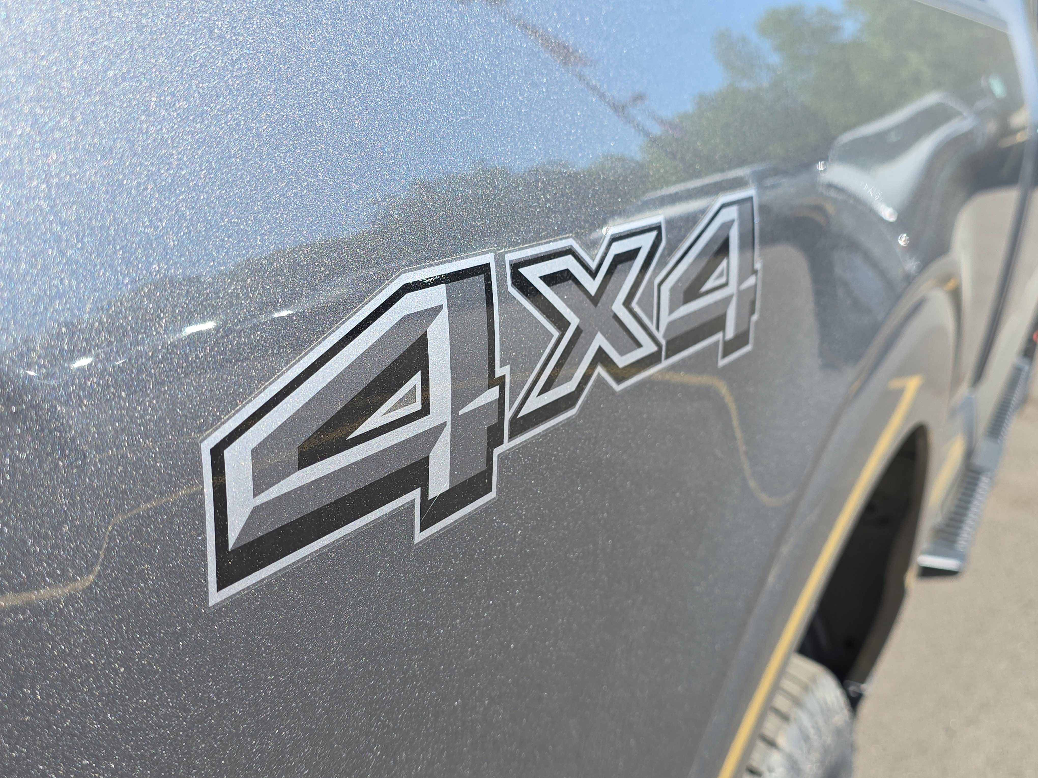 New 2026 Carbonized Gray Metallic Ford XLT image 7