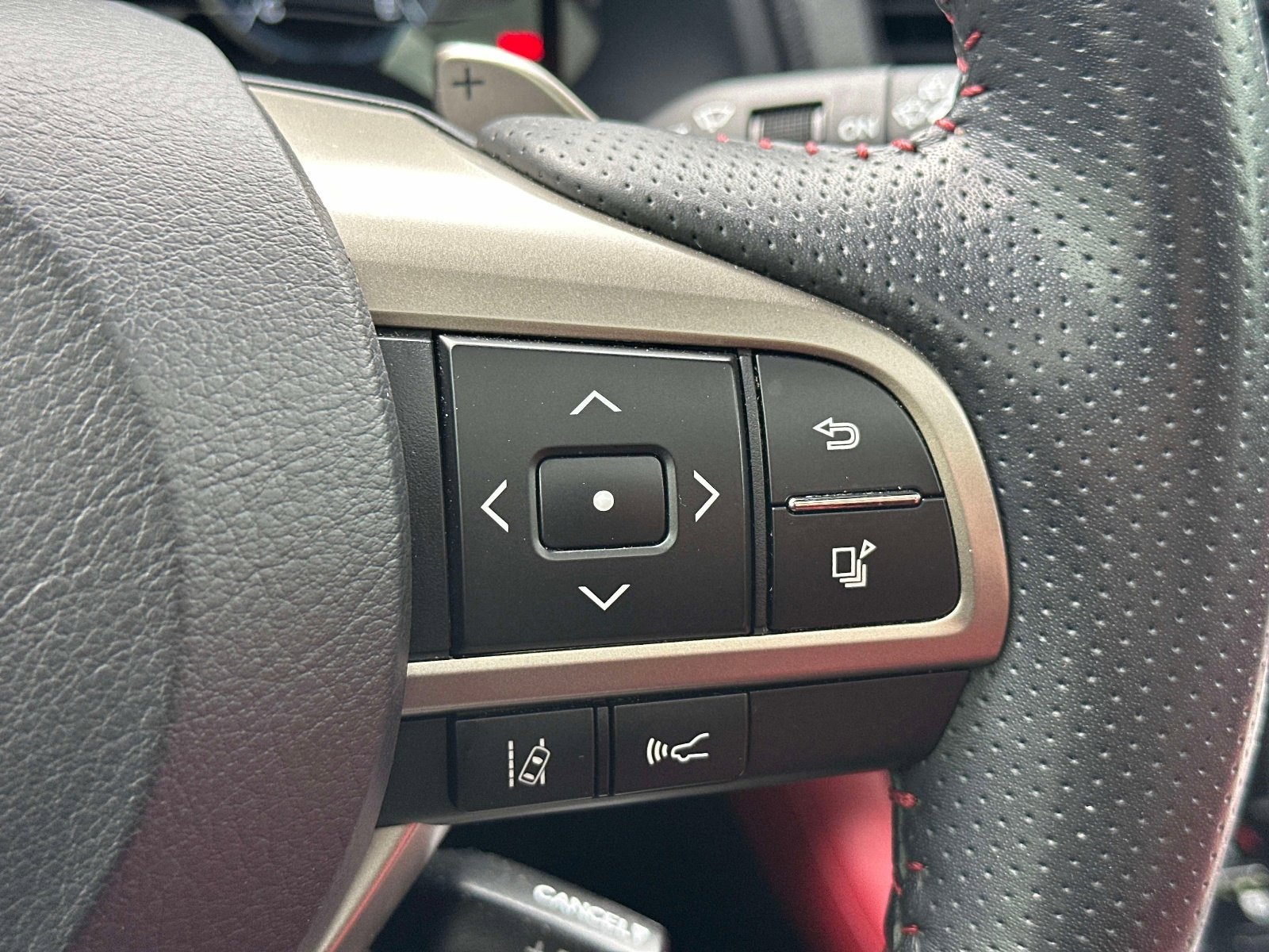 Used 2020 Silver Lexus RX 450h F SPORT Performance image 22