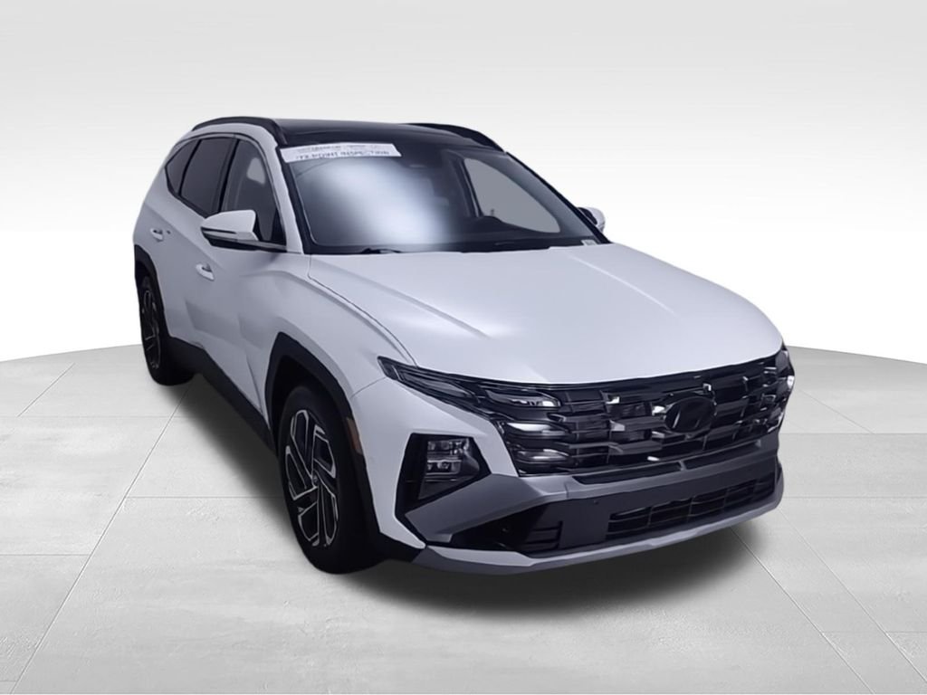 Used 2025 White Hyundai Limited image 3
