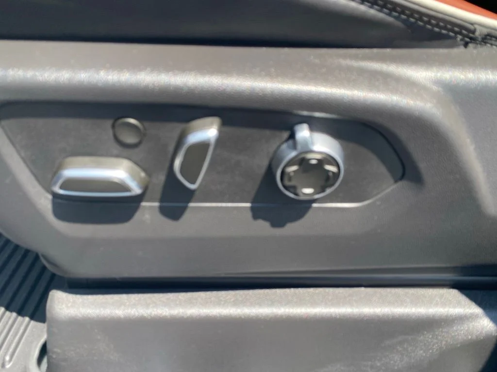Used 2025 Sterling GMC Denali Ultimate image 14