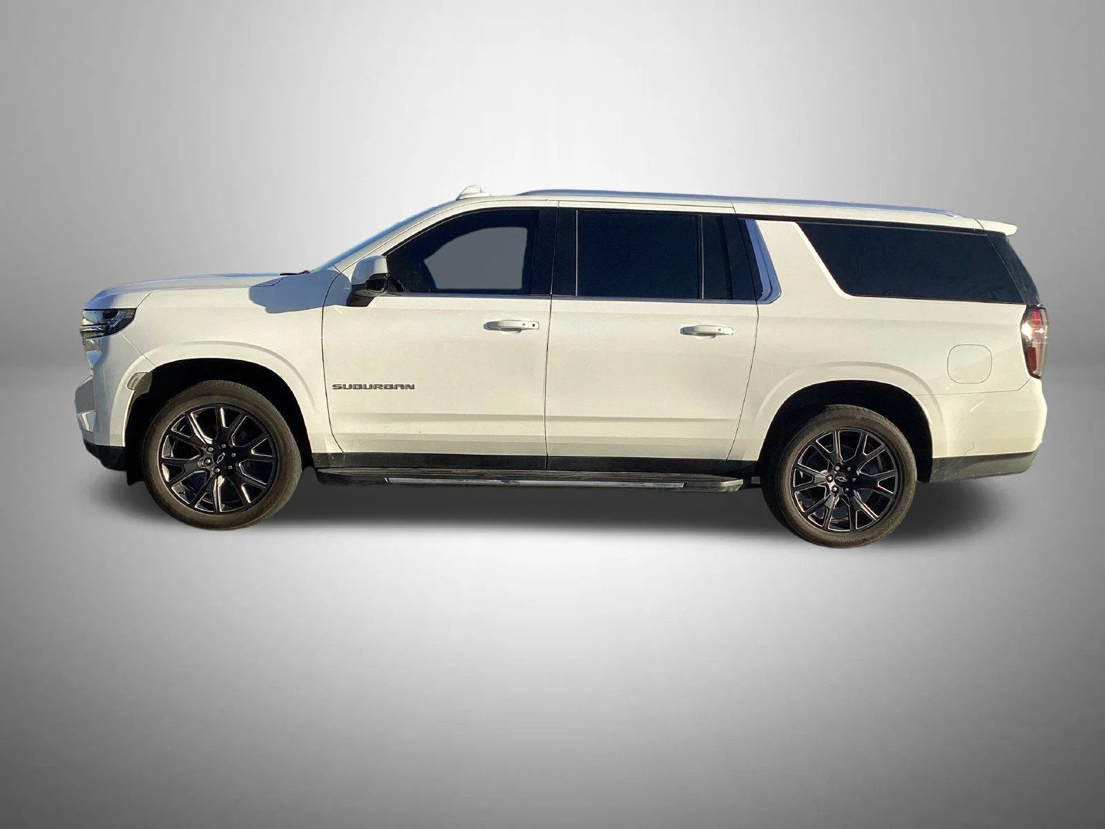 Used 2023 White Chevrolet LT image 2