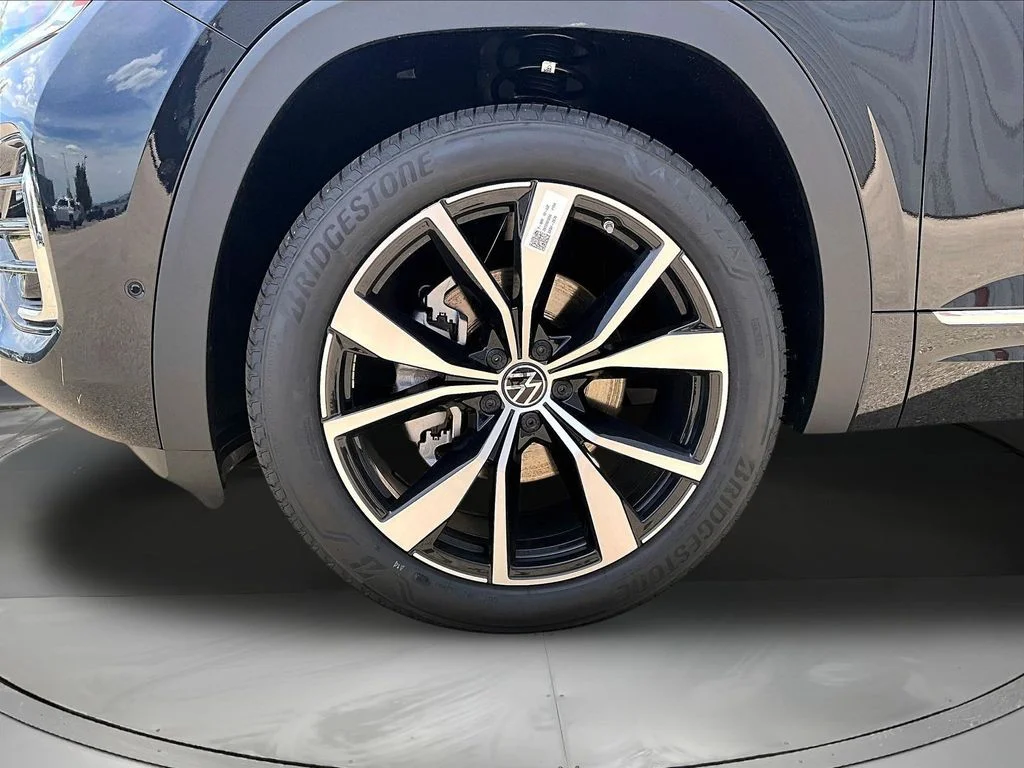 New 2026 Black Volkswagen SEL Premium R-Line image 33