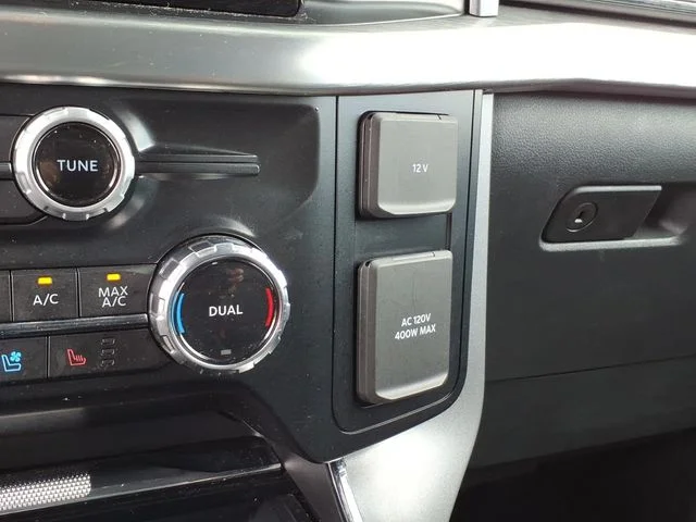 Used 2023 Blue Ford Lariat image 31