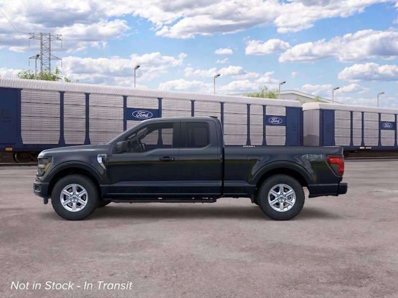 New 2026 Agate Black Metallic Ford XLT image 3