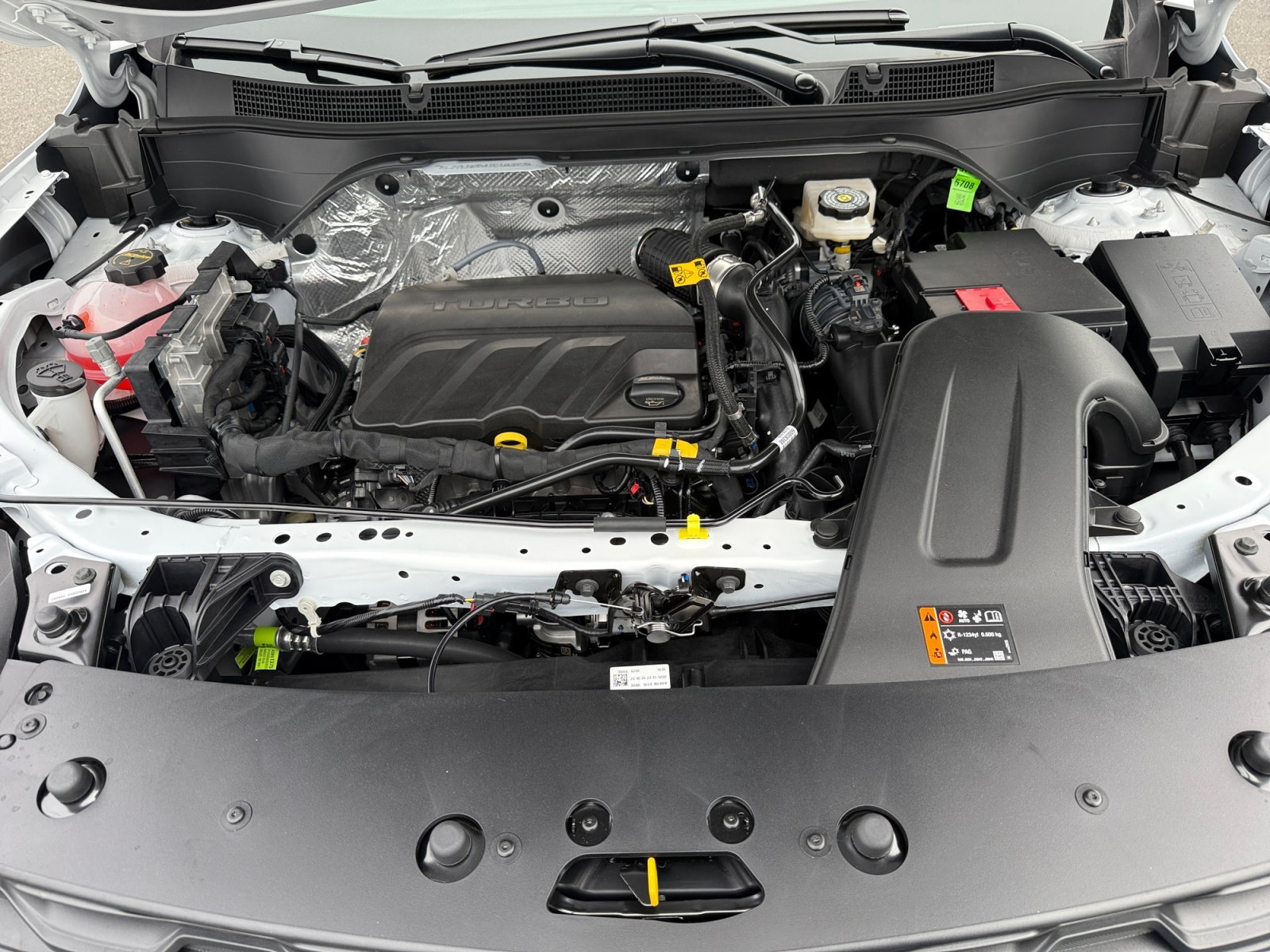 New 2026 Summit White Chevrolet LT image 20