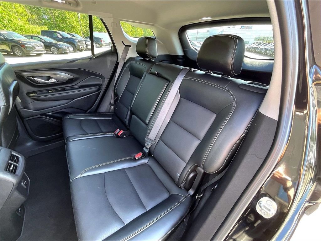 Used 2024 Black GMC SLT image 14