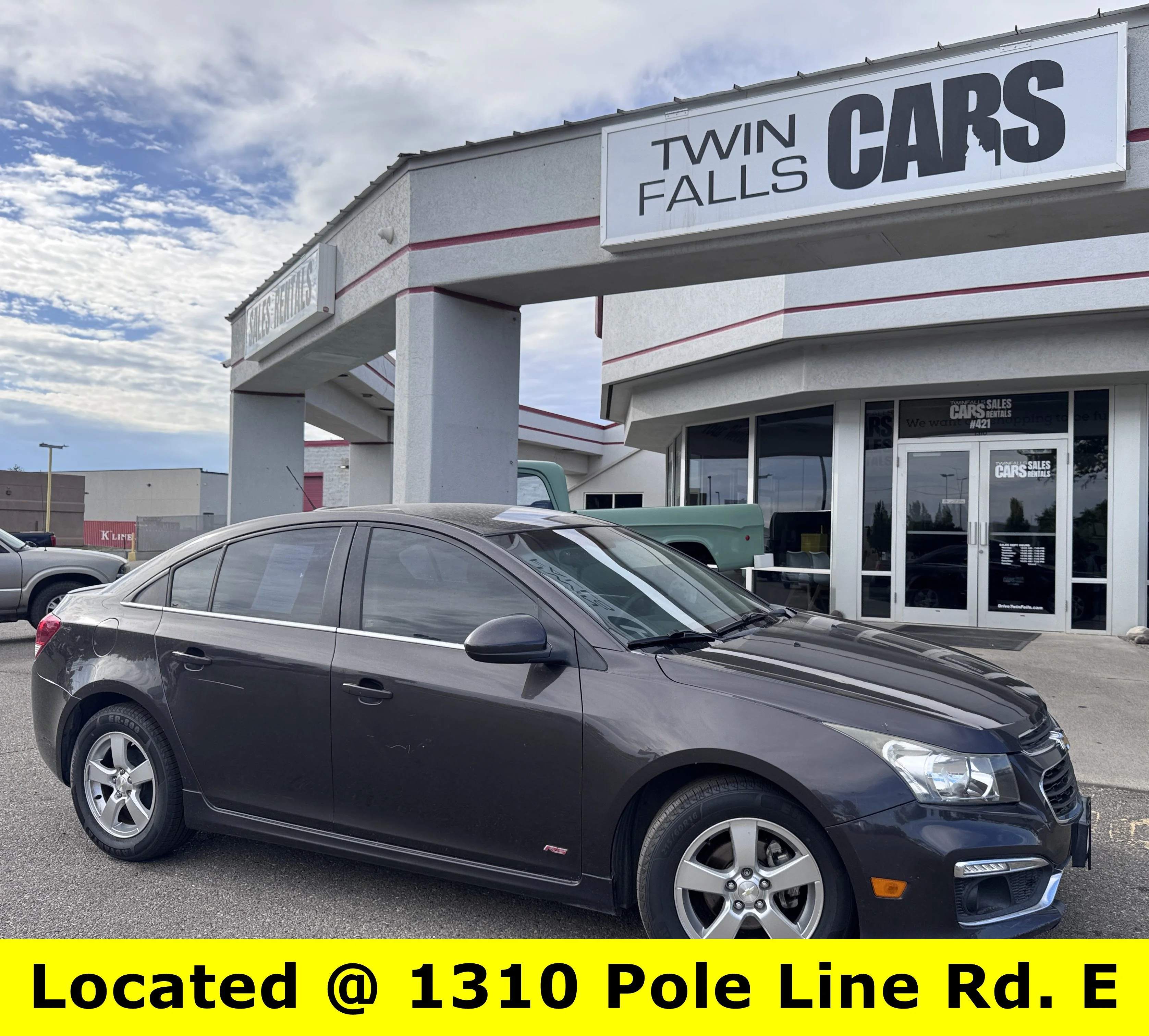 Used 2015 Tungsten Metallic Chevrolet LT image 1
