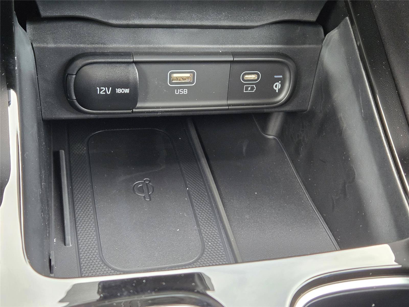 New 2025 Dark Moss Kia S image 32