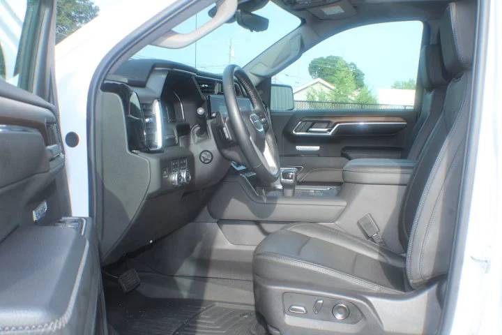 Certified Used 2024 White Frost Tricoat GMC Denali image 14