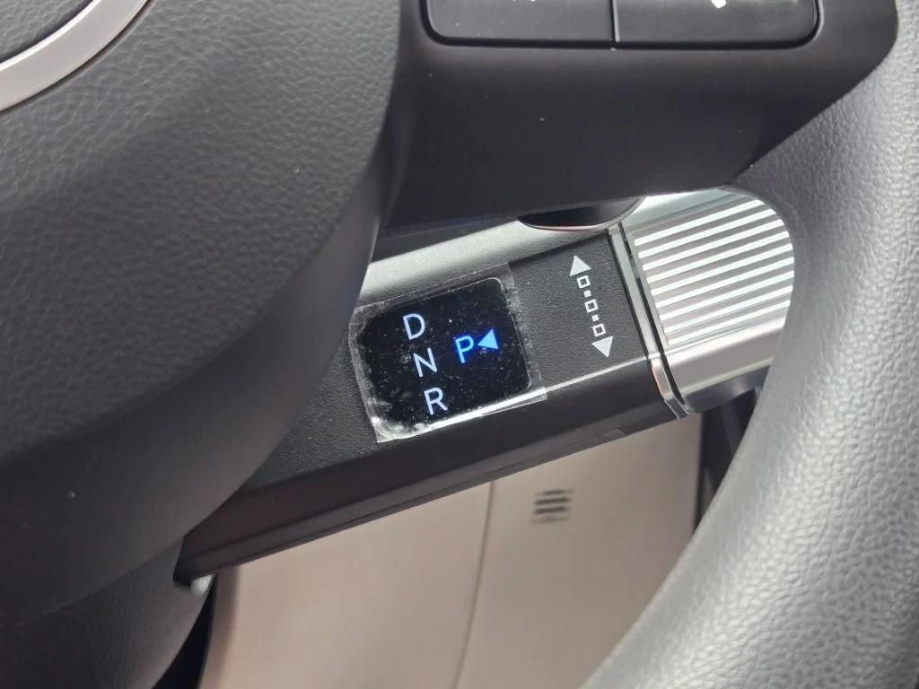 Used 2026 White Hyundai Blue SE image 23
