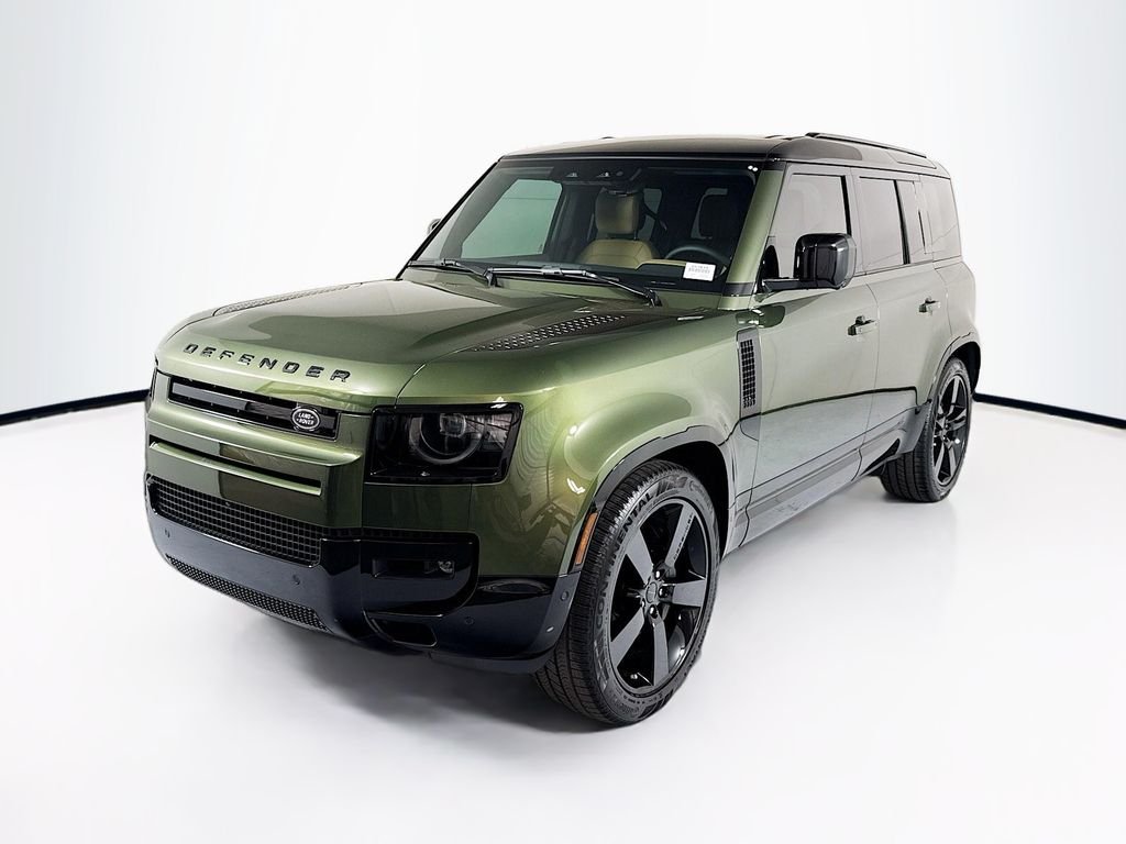 New 2026 Woolstone Green Land Rover X-Dynamic SE image 1