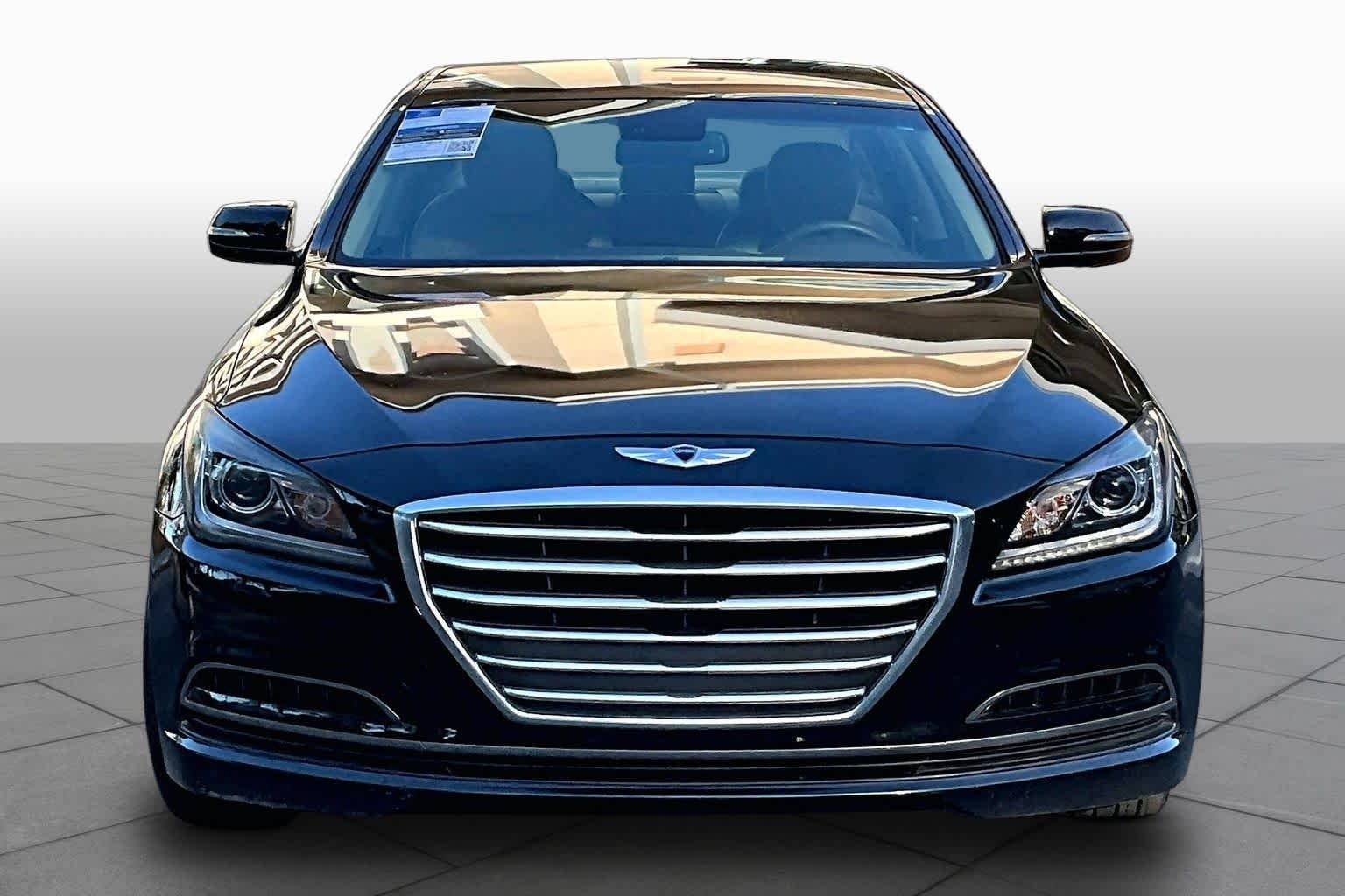 Pre-Owned 2016 Hyundai Genesis 3.8L