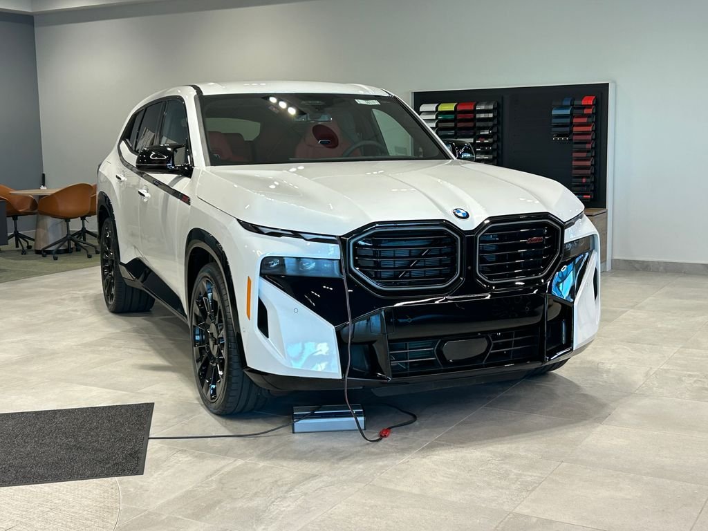 New 2026 Mineral White Metallic BMW Label image 7